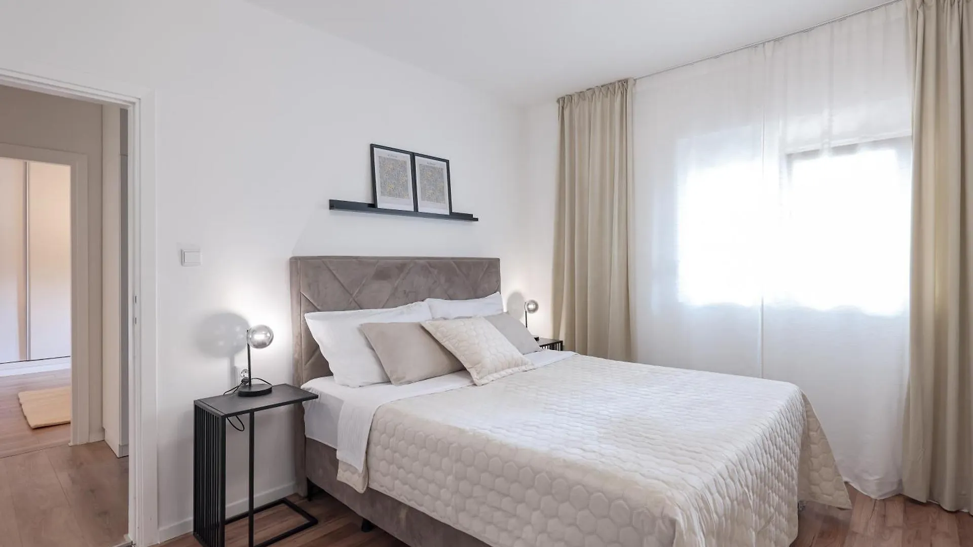 Lägenhet Apartman Amigo Zadar